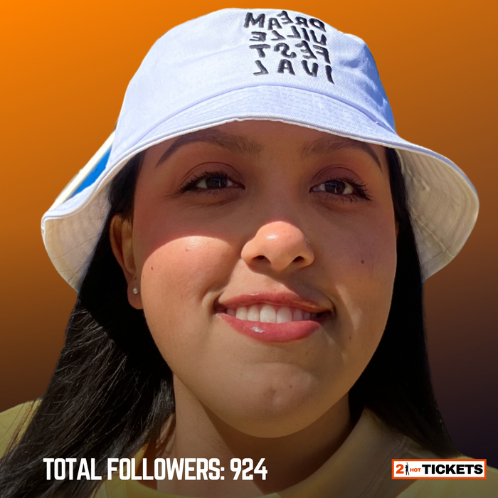 Promote Your Brand on Stephanie's Social Media Page